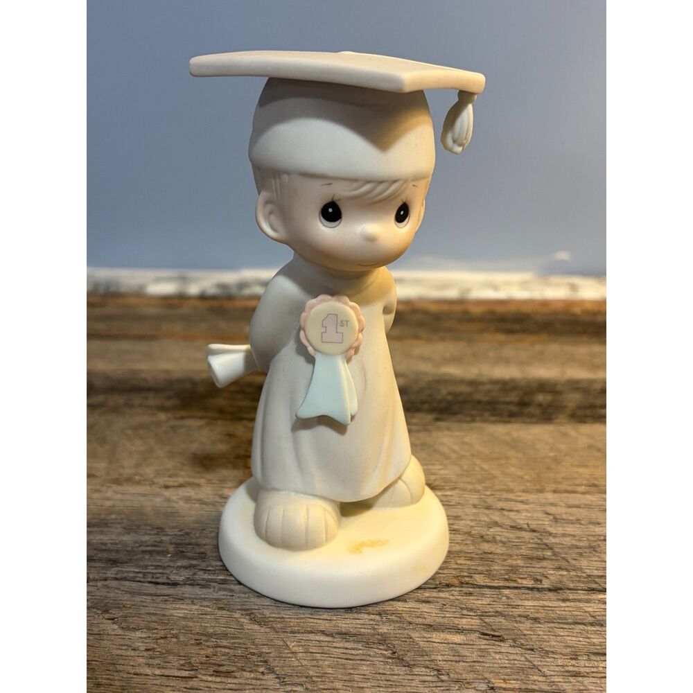 Precious Moments God Bless You Graduate 106194 1986 w/ Original Box